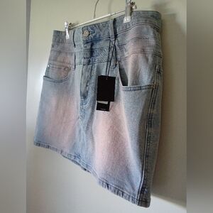 AFRM Blue Pink Denim Washed Mini Skirt Size Medium / 30 Waist NWT